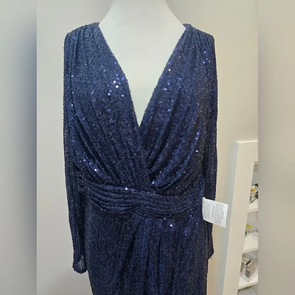 Mac Duggal 26490 Sequined Long Sleeve Gown NWOT size 16 Midnight Blue